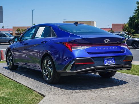 Used 2024 Hyundai Elantra Limited FWD image 6