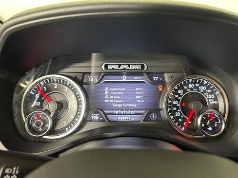 Used 2021 RAM 1500 Big Horn AWD/4WD image 18