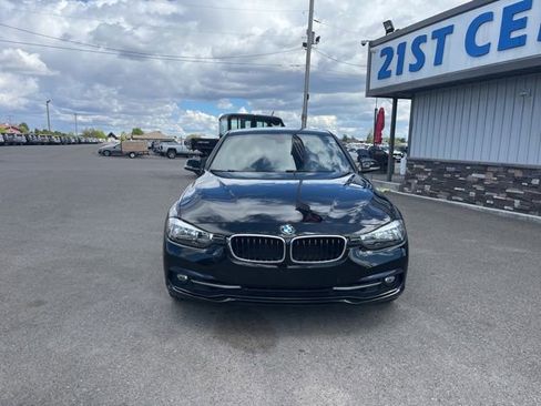 Used 2017 BMW 330i xDrive Sedan AWD/4WD image 2