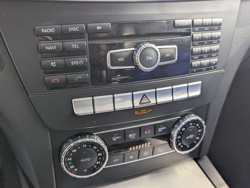 Used 2013 Mercedes-Benz C 250 Sedan image 25
