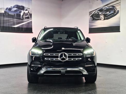 Used 2026 Mercedes-Benz GLE 450e 4MATIC image 4