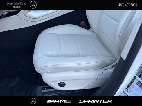 New 2026 Mercedes-Benz GLE 450e 4MATIC image 16