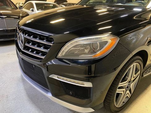 Used 2014 Mercedes-Benz ML 63 AMG 4MATIC image 17