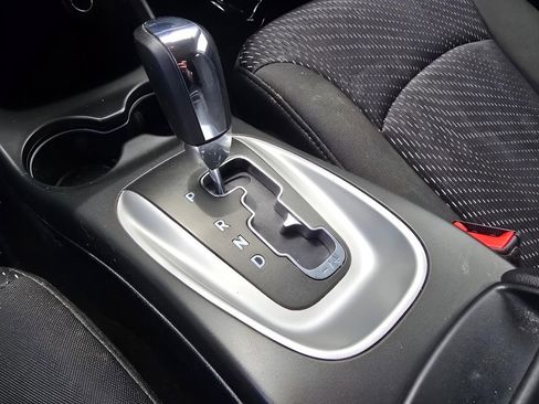 Used 2020 Dodge Journey SE FWD image 18