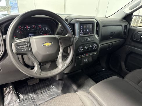 Used 2025 Chevrolet Silverado 1500 W/T RWD image 24
