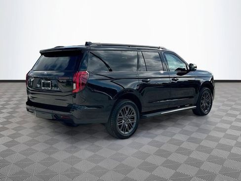 Used 2026 Ford Expedition Max Platinum w/ Stealth Appearance Package AWD/4WD image 5