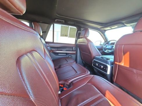 Used 2024 Ford Expedition Max Limited image 29