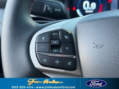 New 2026 Ford Explorer Active w/ Active Comfort Package image 30