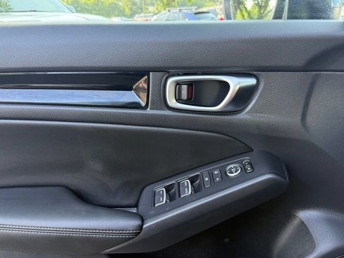 Used 2024 Honda Civic EX-L image 21