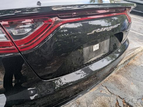 Used 2021 Kia Stinger GT-Line w/ Sun & Sound Package RWD image 17
