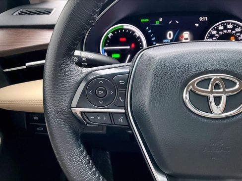 Used 2021 Toyota Avalon XLE w/ Carpet Mat Package (TMS) image 22