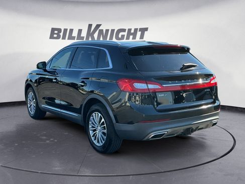 Used 2016 Lincoln MKX Select w/ Select Plus Package AWD/4WD image 3