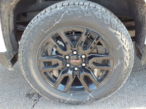 New 2026 GMC Sierra 1500 Elevation w/ Elevation Premium Package image 7