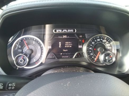 Used 2020 RAM 1500 Laramie image 15