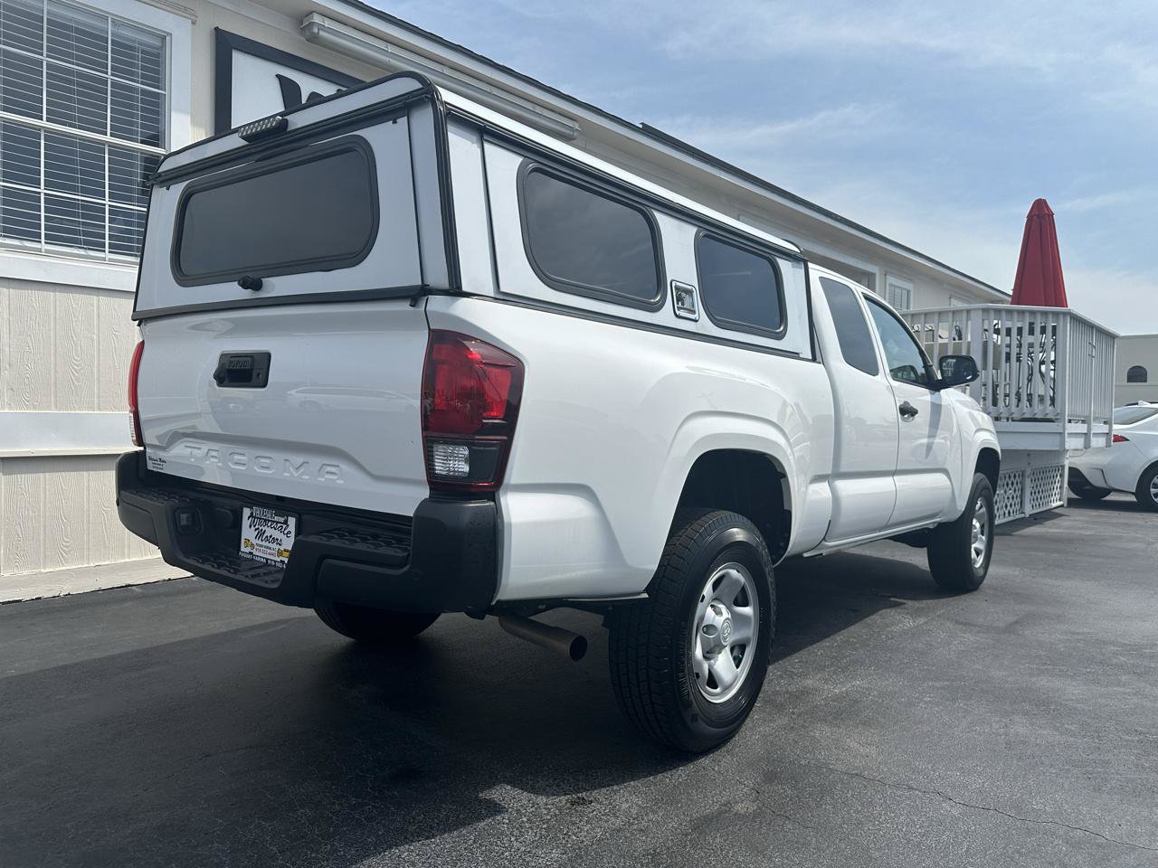 Used 2022 Toyota Tacoma SR RWD image 6