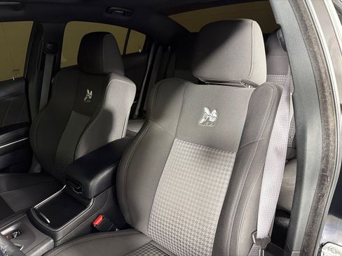 Used 2022 Dodge Charger Scat Pack w/ Harman/Kardon Audio Group RWD image 14