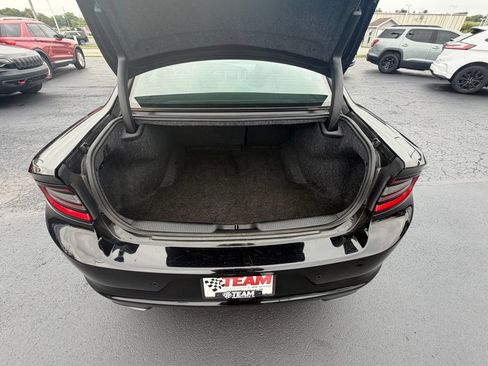 Used 2023 Dodge Charger SXT RWD image 8