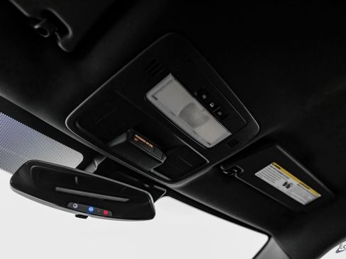 Used 2015 Chevrolet Camaro Z/28 image 36