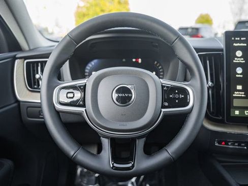 New 2026 Volvo XC60 B5 Plus w/ Protection Package Premier image 28