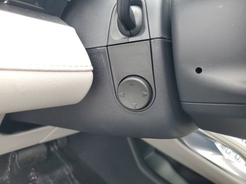 New 2026 Lincoln Nautilus Reserve w/ Jet Appearance Package image 15