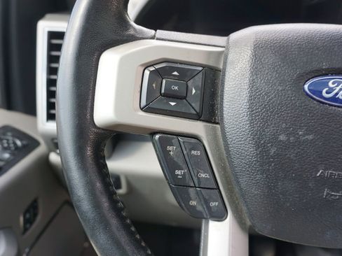 Used 2018 Ford F150 Lariat w/ Equipment Group 502A Luxury image 7