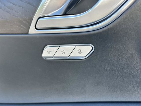 Used 2021 Genesis GV80 2.5T w/ Prestige Package 05 RWD image 37