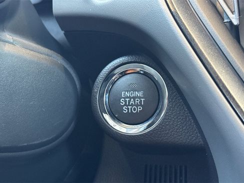 New 2025 Subaru Crosstrek 2.5i Limited w/ Crosstrek Mirror Package image 28