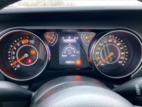 Used 2021 Jeep Wrangler Unlimited Sport image 20