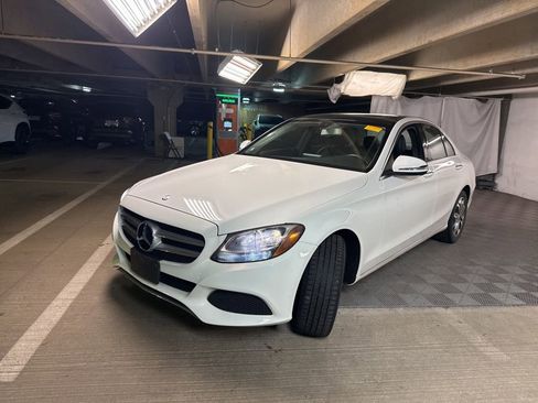 Used 2017 Mercedes-Benz C 300 4MATIC Sedan image 3