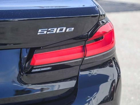 Certified 2023 BMW 530e image 7