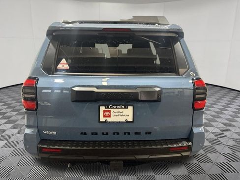 Certified 2026 Toyota 4Runner TRD Off-Road Premium AWD/4WD image 32