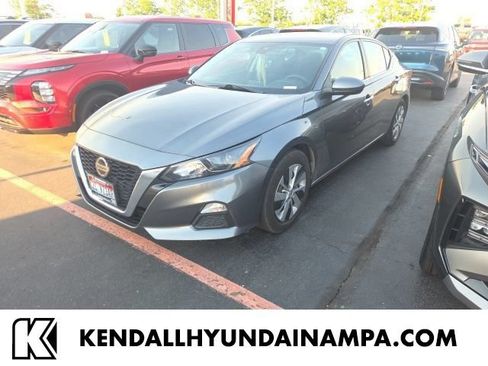 Used 2022 Nissan Altima 2.5 S FWD image 1