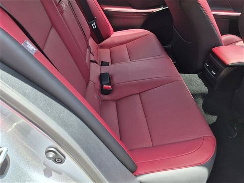 Used 2025 Lexus IS 300 w/ Premium Package RWD image 21