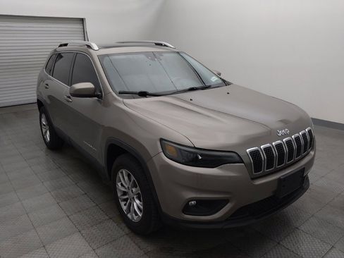 Used 2021 Jeep Cherokee Latitude Lux w/ Sun & Sound Group AWD/4WD image 13