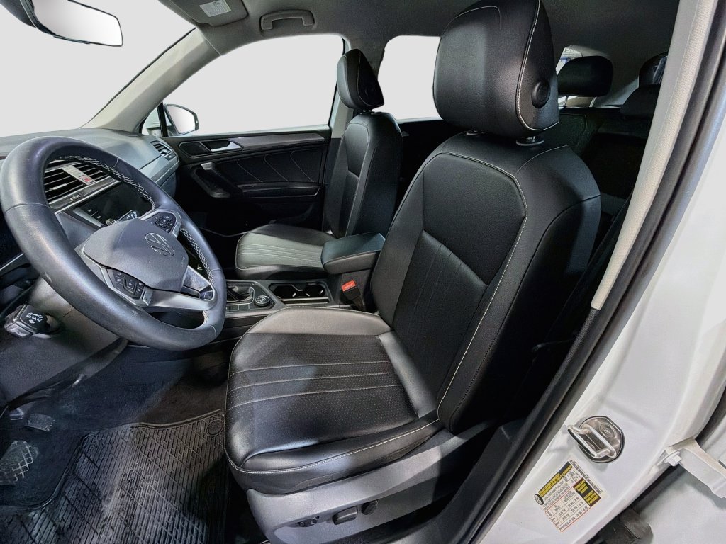 Used 2022 Volkswagen Tiguan SE AWD/4WD image 20