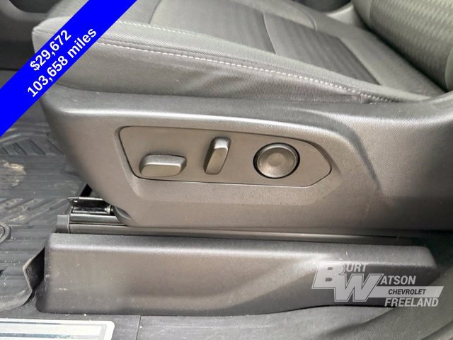 Used 2022 Chevrolet Silverado 1500 RST AWD/4WD image 16