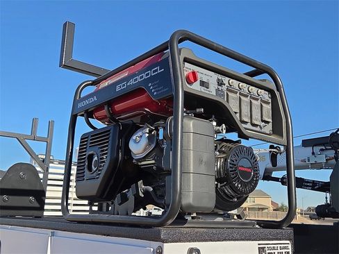 New 2025 Ford F350 XL w/ XL Chrome Package image 5