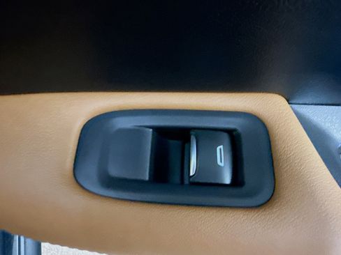 Used 2022 Cadillac XT5 Premium Luxury w/ Technology Package image 31