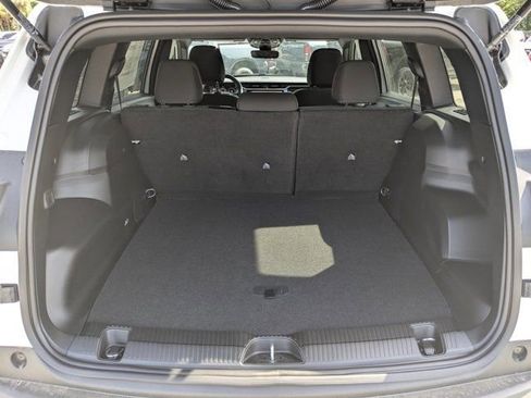 New 2026 Jeep Cherokee Laredo image 13