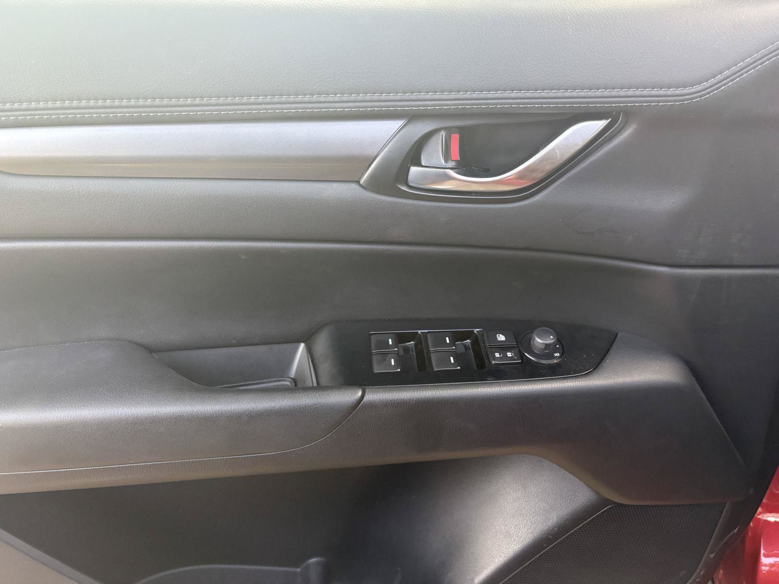 Used 2018 MAZDA CX-5 Touring AWD/4WD image 15