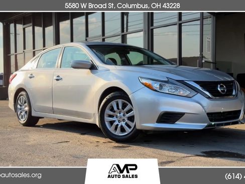 Used 2018 Nissan Altima 2.5 S w/ S Convenience Package FWD image 1