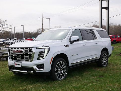 New 2026 GMC Sierra 1500 SLE w/ X31 Off-Road Package AWD/4WD image 2