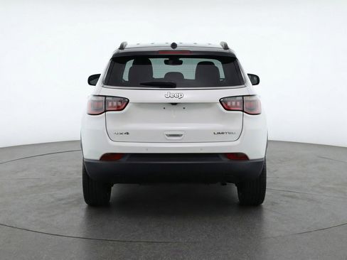 Used 2025 Jeep Compass Limited AWD/4WD image 7