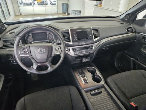 Used 2019 Honda Passport Sport image 18