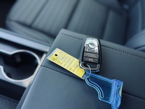 New 2026 Lincoln Nautilus Reserve w/ Jet Appearance Package image 41