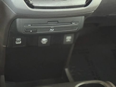 Used 2023 Honda Odyssey Touring image 41