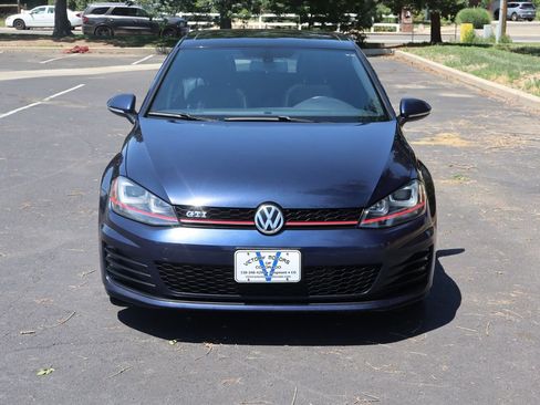 Used 2015 Volkswagen GTI Autobahn w/ Lighting Package (SEL) FWD image 12