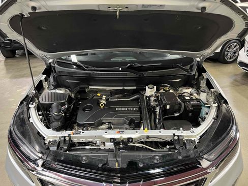 Used 2022 Chevrolet Equinox Premier image 22