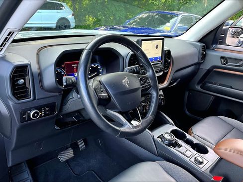 Used 2023 Ford Bronco Sport Outer Banks AWD/4WD image 31