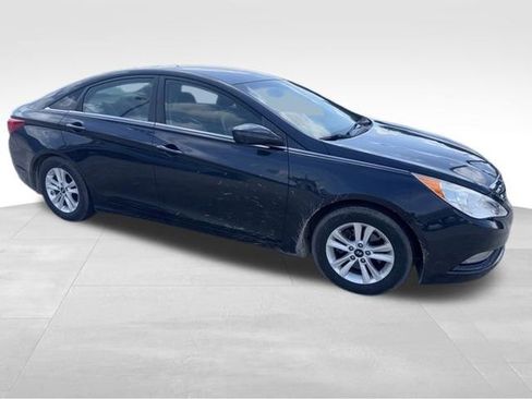 Used 2013 Hyundai Sonata GLS w/ Popular Equipment Pkg FWD image 3
